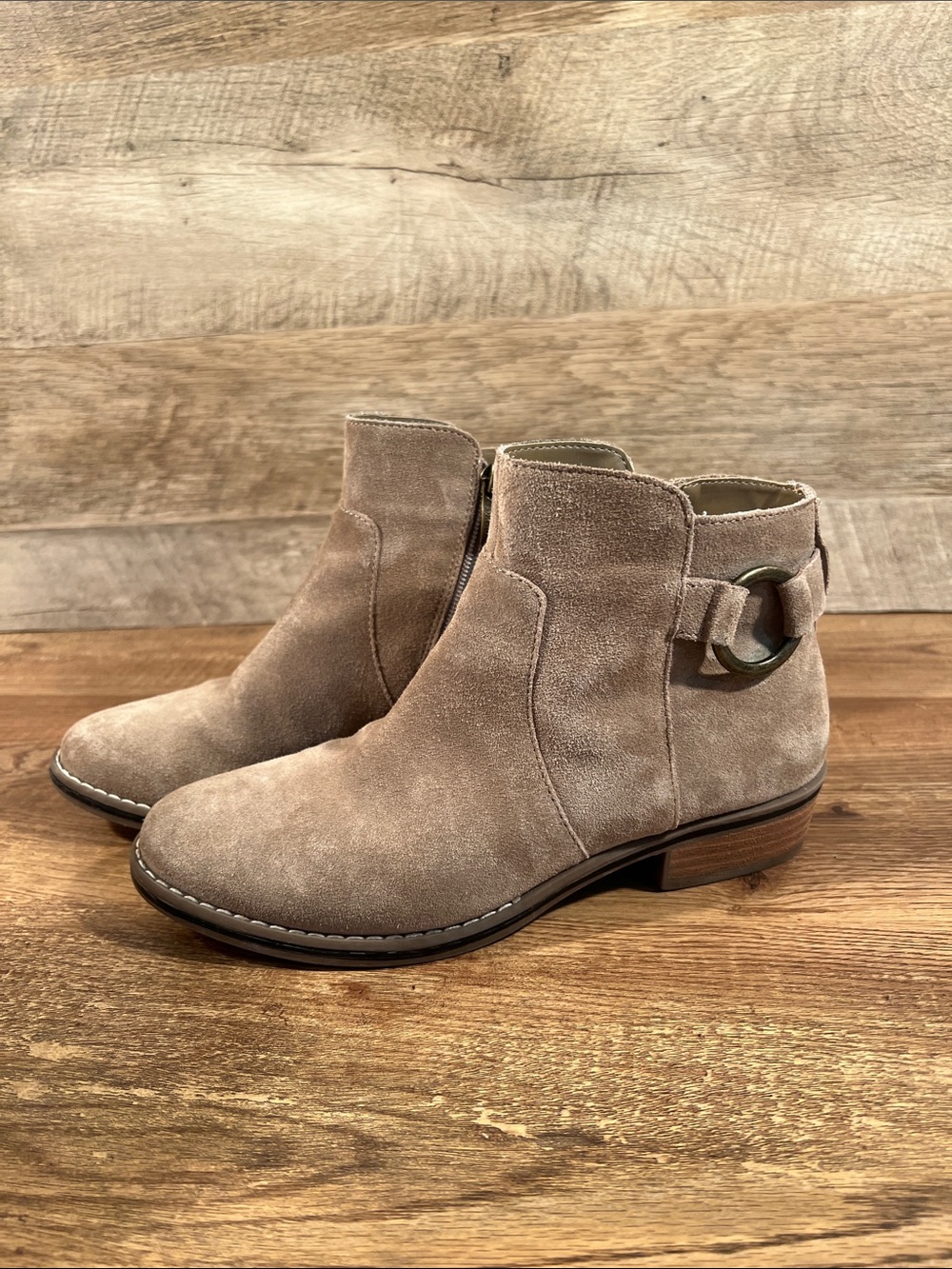 Franco Fortini Brayden Low‎ Heel Taupe Suede Ankle Boots Size 7.5